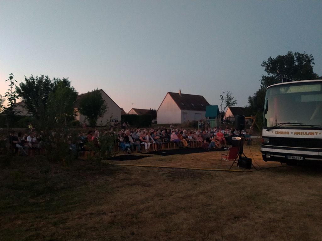 Le festival de courts-métrages Le plein de Super est accueilli dans la Sarthe par Festiloir