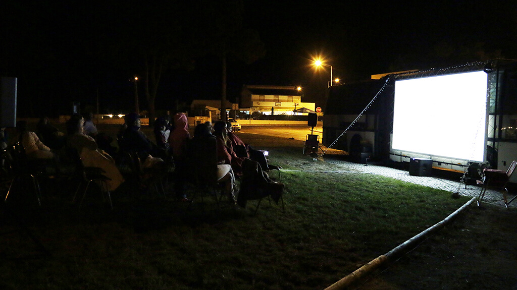 cinéma plein air avec projection de courts-métrages à Lagoa de Albufeira